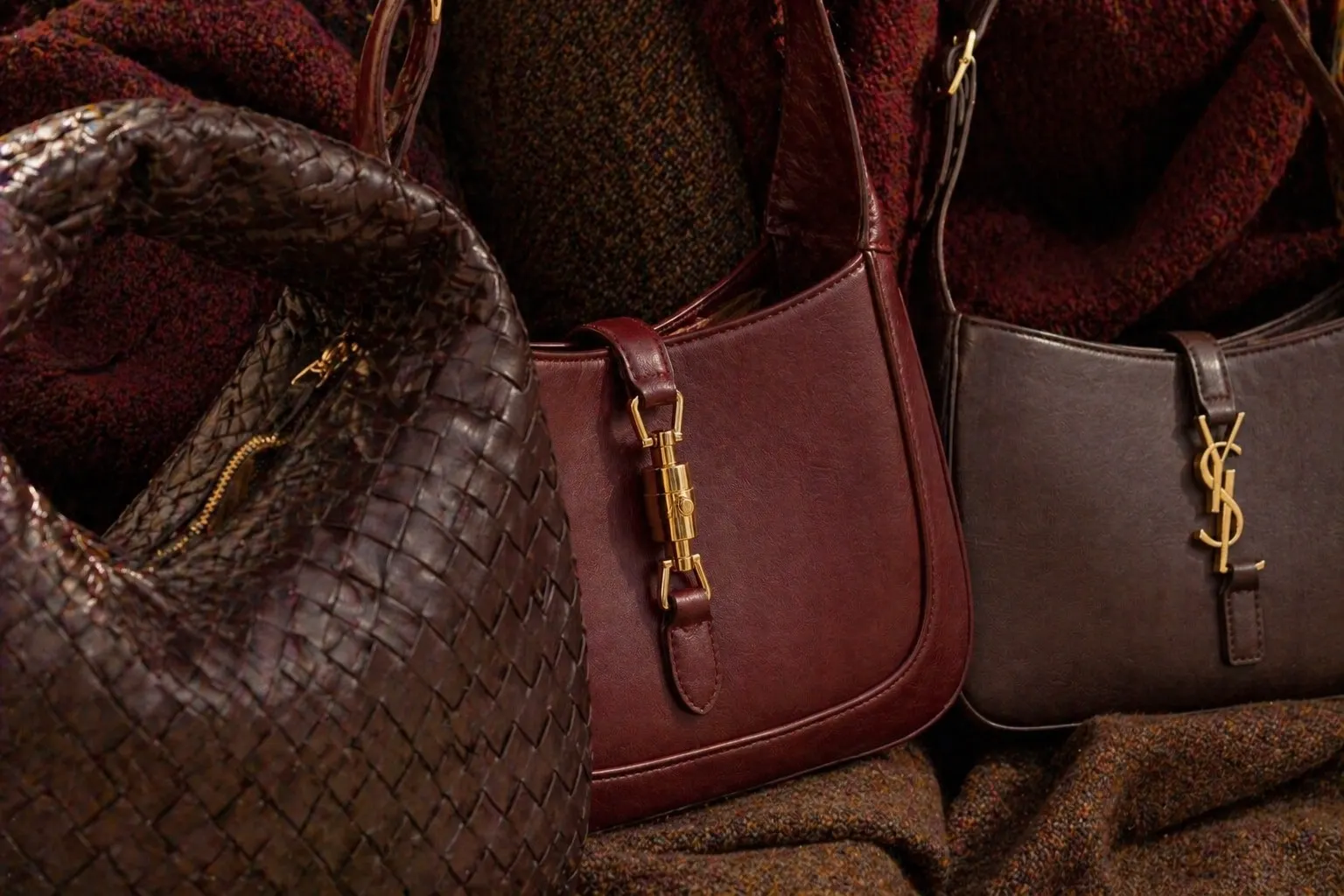 Fall 2026 Bag Styling: Suede, Burgundy, Chocolate, and Structured Leather bag detail illustration
